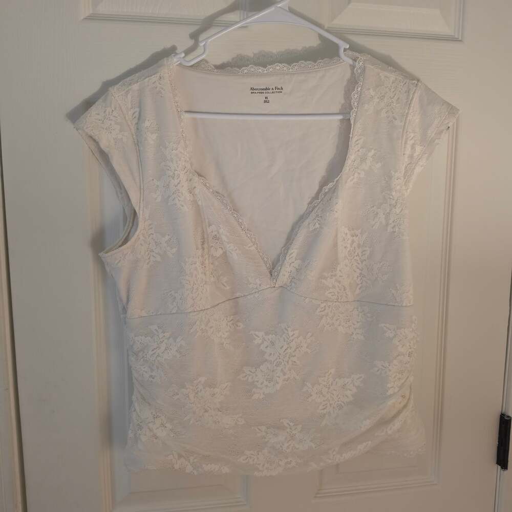 Abercrombie & Fitch XL Zoe Top - Bra Free Collection